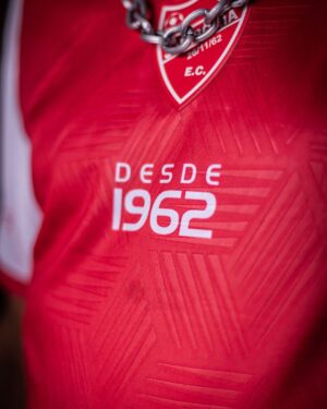 Camisa Performance - Vermelha - Image 2