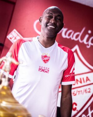 Camisa Performance - Branca